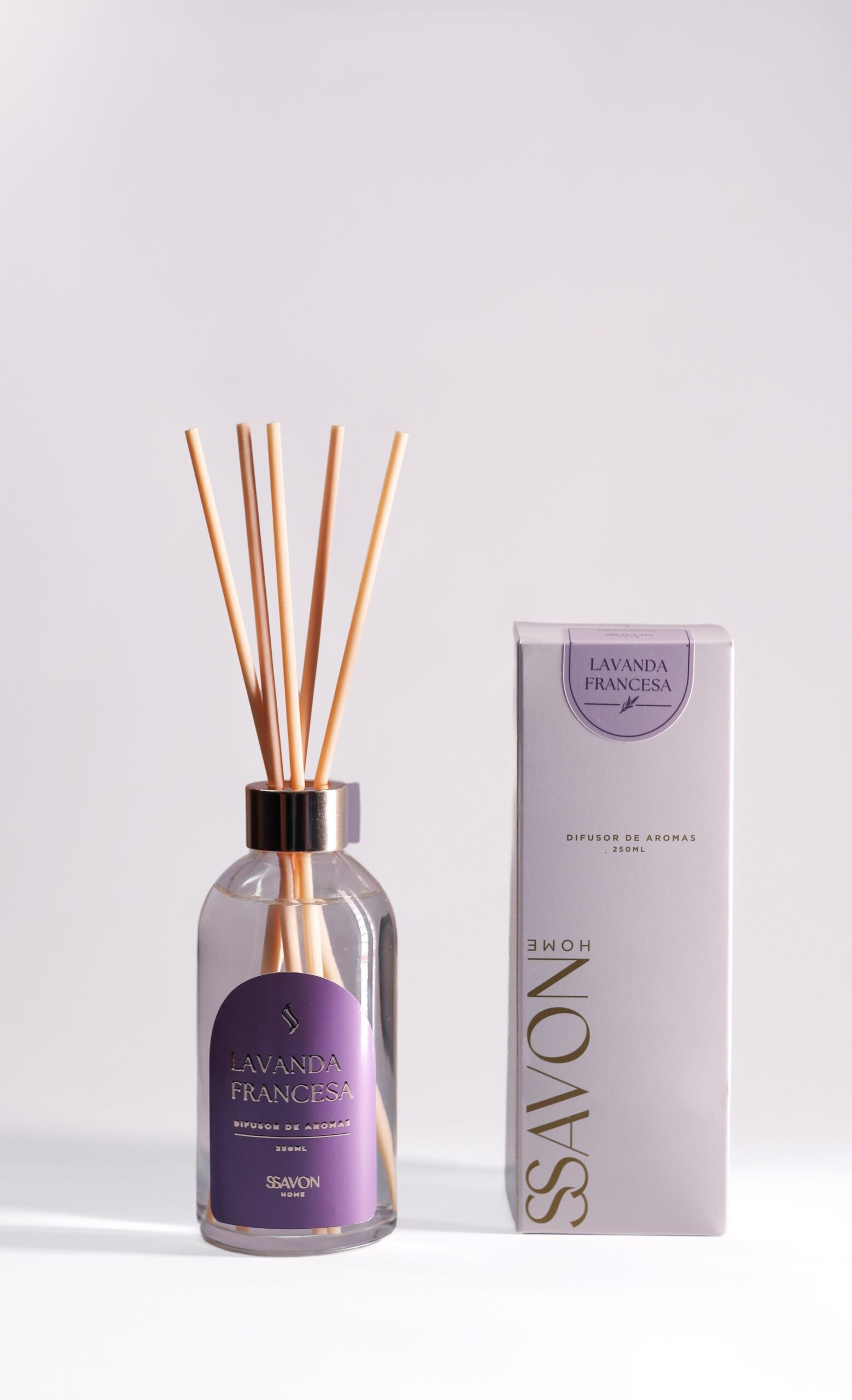 cd0b749c6b1fbce2c90ca61fb80ee6e0.jpg Difusor de Aromas – Lavanda Francesa - Imagem 1